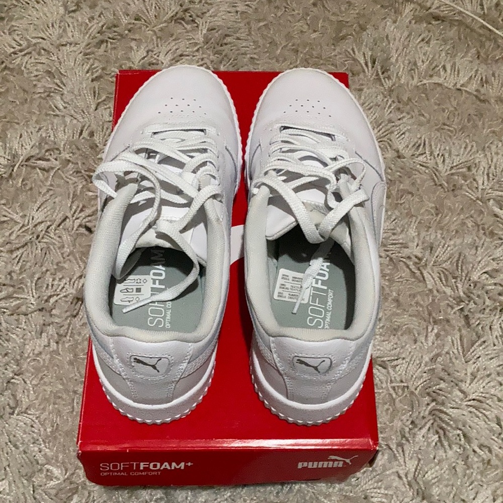 Ladies Puma size 10